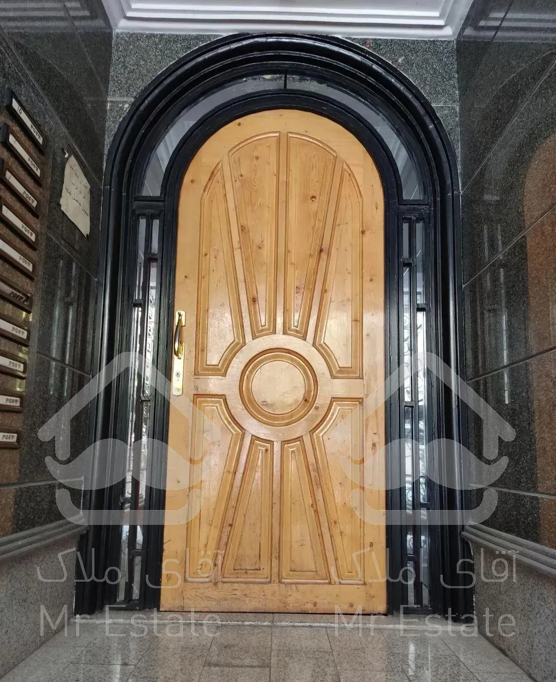 ظفر/۱۳۰ متر/فول امکانات/فوق دسترسی