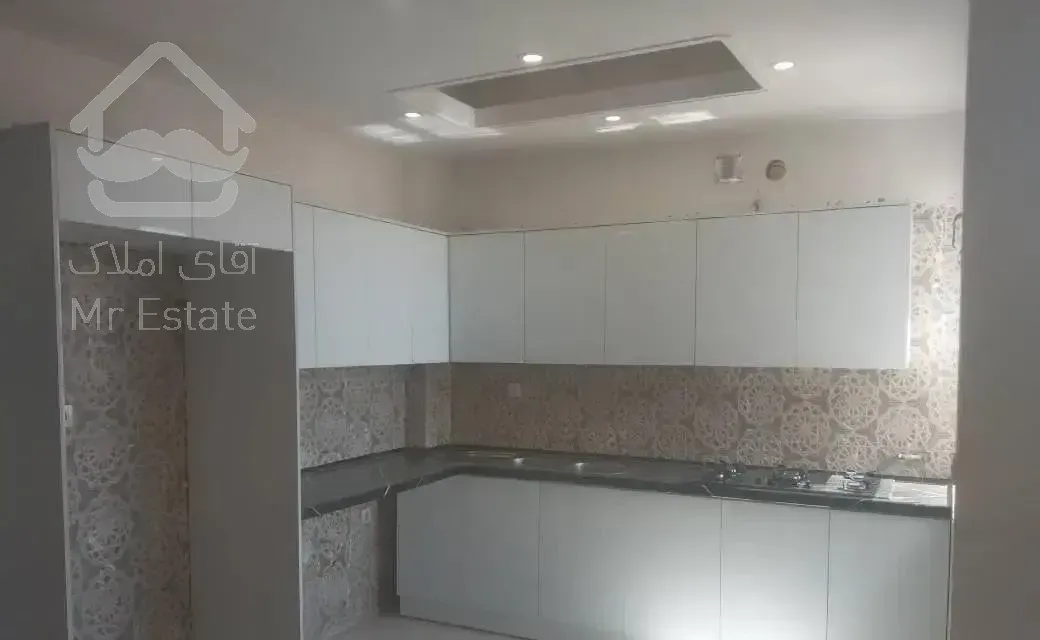 ۹۰ متری فول لاکچری کلید نخورده