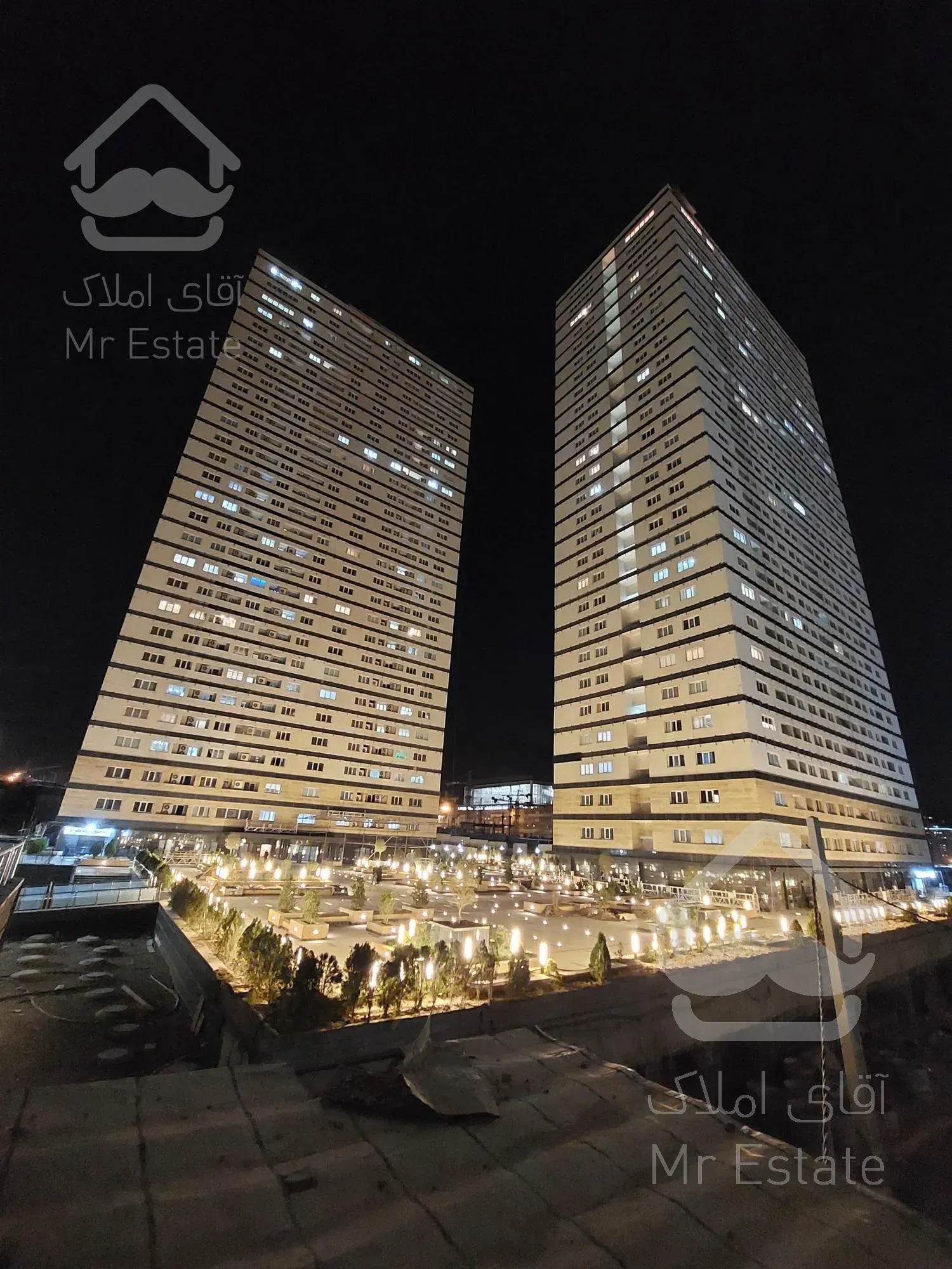 ۱۰۲ متر خوش نقشه در طبقات بالا در دریاچه چیتگر