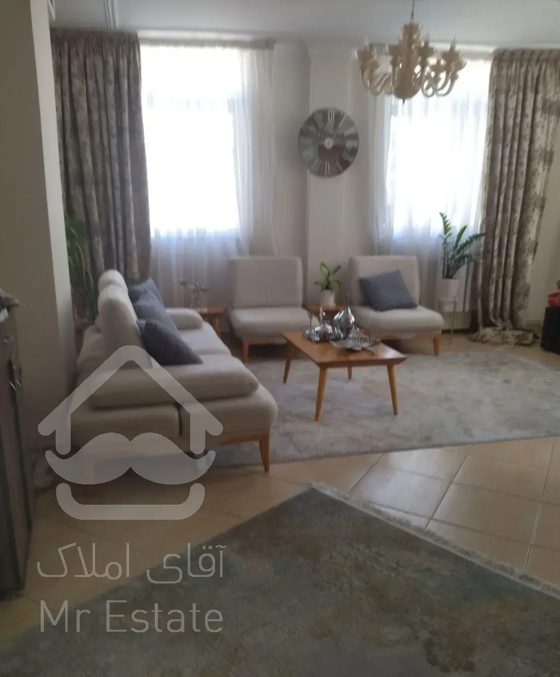 فروش ۸۵ متر۲ خوابه فول امکانات  ۲ نبش  اکواریوم