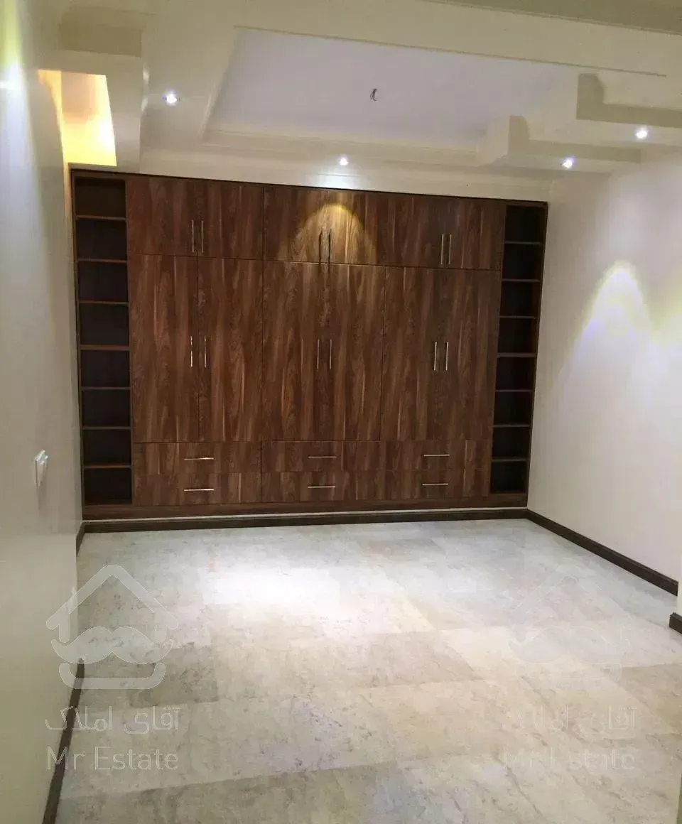 ۱۶۰ متر ۳خواب   تکواحدی  //  فول امکانات  // تجریش