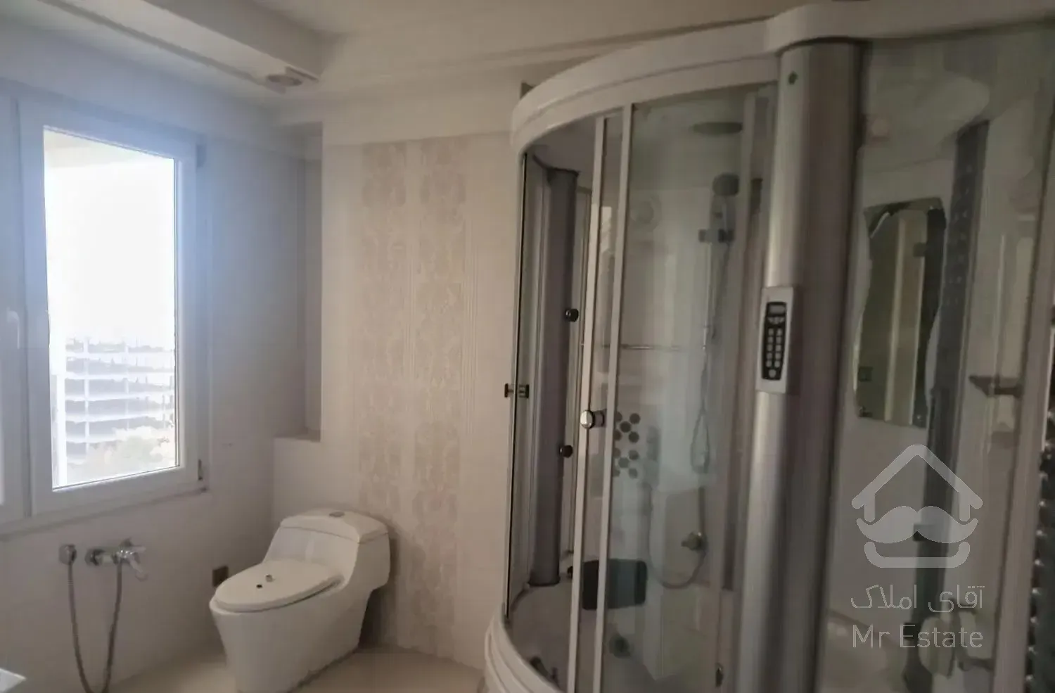 آپارتمان ۳۳۰ متری نیاوران