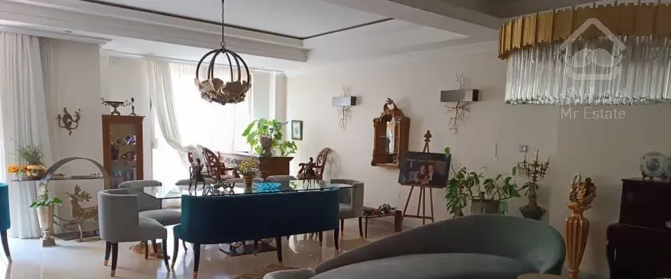 ۱۴۰ متری ۳ خوابه شیخ بهائی شیراز شمالی