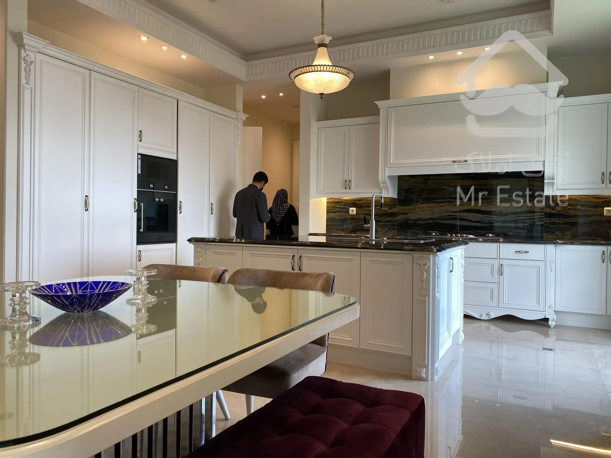 ۵۰۰ متر + ۱۰۰ متر تراس رایگان در باغی کلاسیک