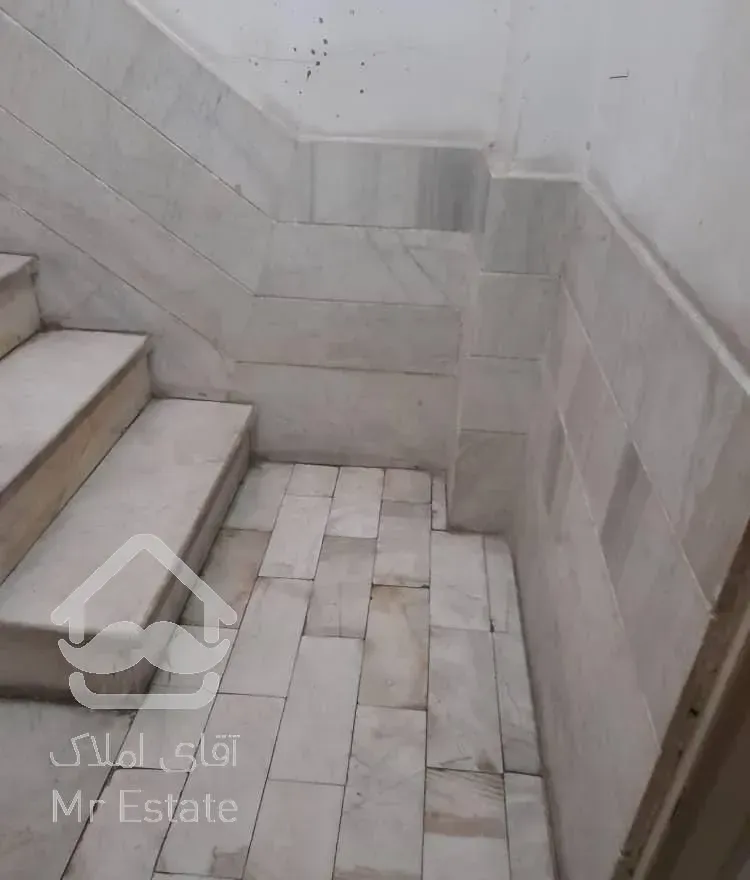 ۴۷متر بریانک نزدیک مترو و بی آرتی،خوش نقشه