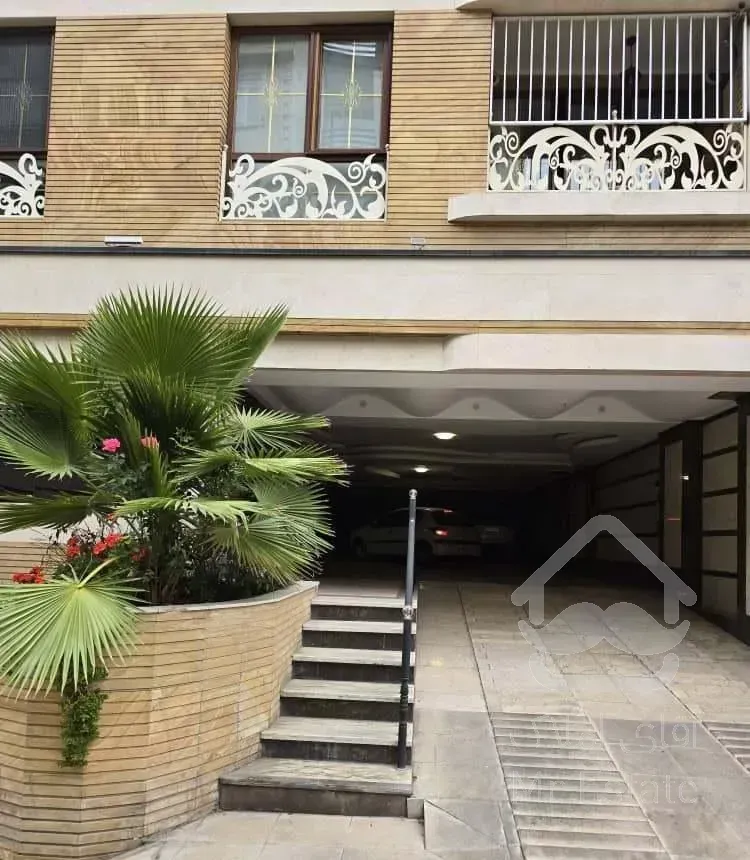 97 متر کلید نخورده گیشا