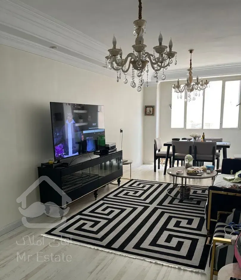 ۸۵ متری بدون مشابه سعادت آباد بلوار دریا