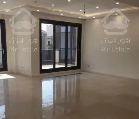 آپارتمان۱۱۶ متری/بالای کاج/استخر سونا جکوزی/نورگیر