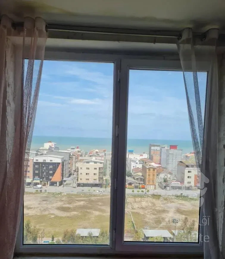 برج بر بلوار ساحلی۹۰متر ۲خوابه ویوی دریا