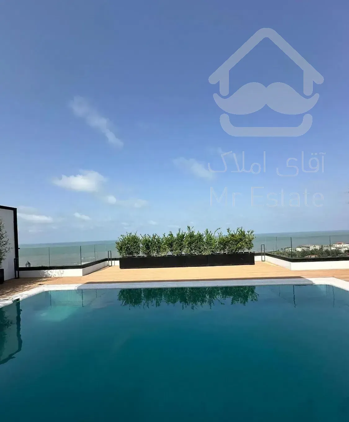 برجLUXURYپلاک یک دریافول مشاعات استخرروف / بینظیر