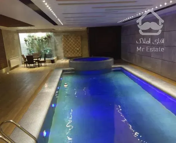 آپارتمان ٣٠٠متری بلوار ٢٤متری