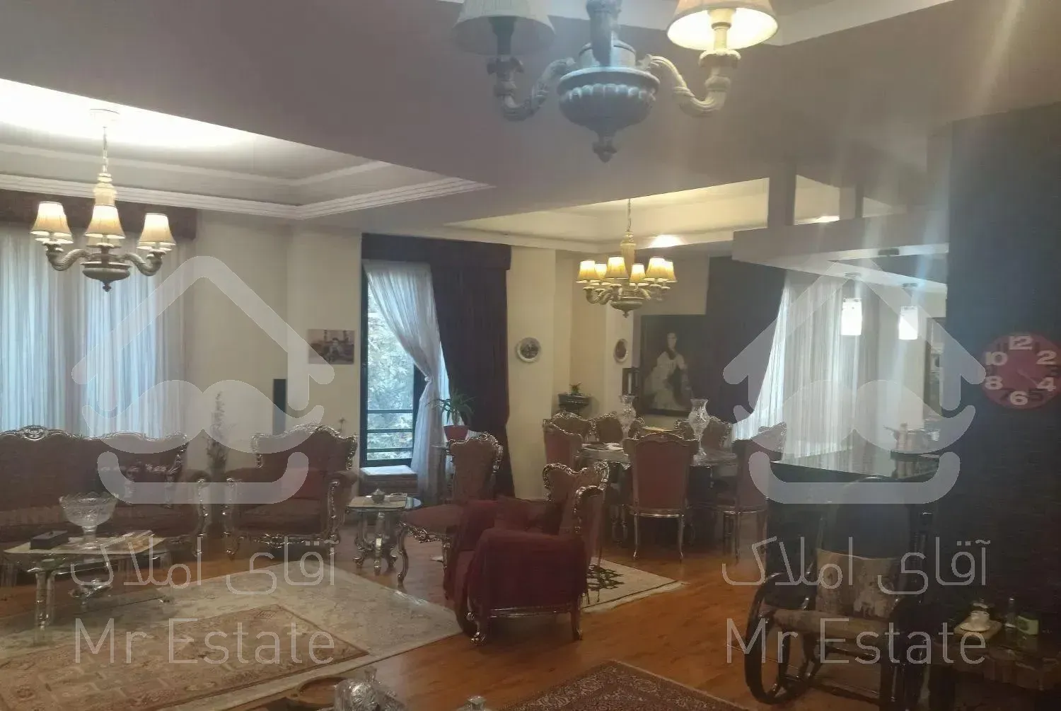 قیطریه130متر/2طرف نورگیر/طبقه2/تراس کاربردی