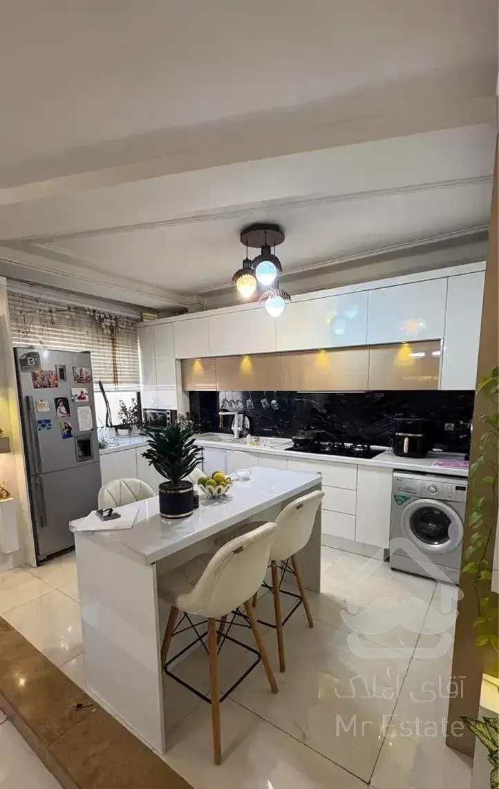 فروش اپارتمان ۸۵ متری،طبقه دوم