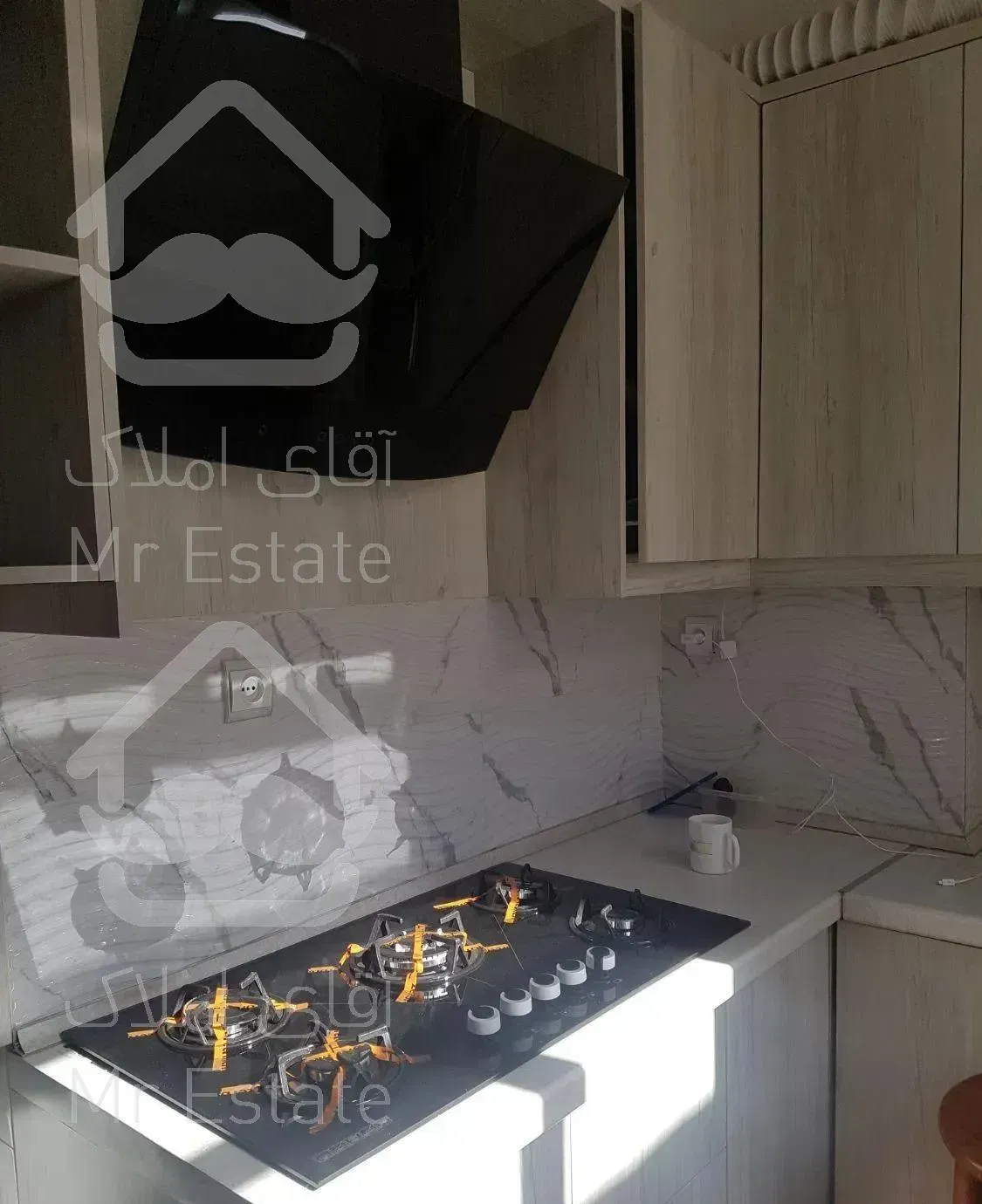 ۶۴ متر  تهرانپارس غربی  با امکانات