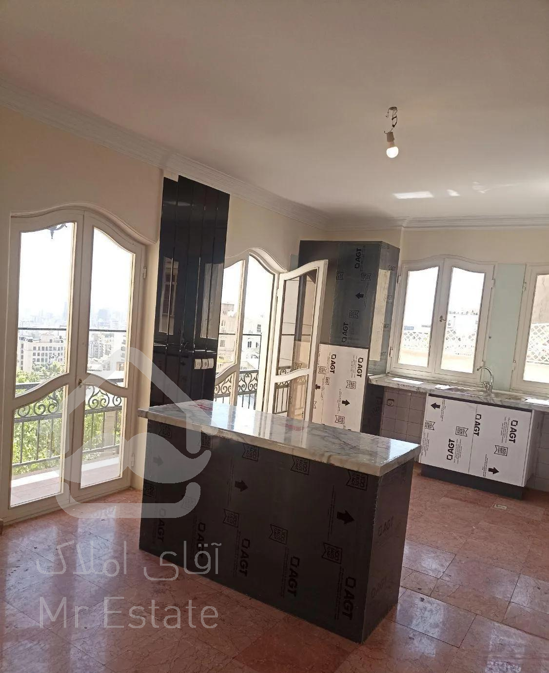 نیاوران ۱۲۵ متر