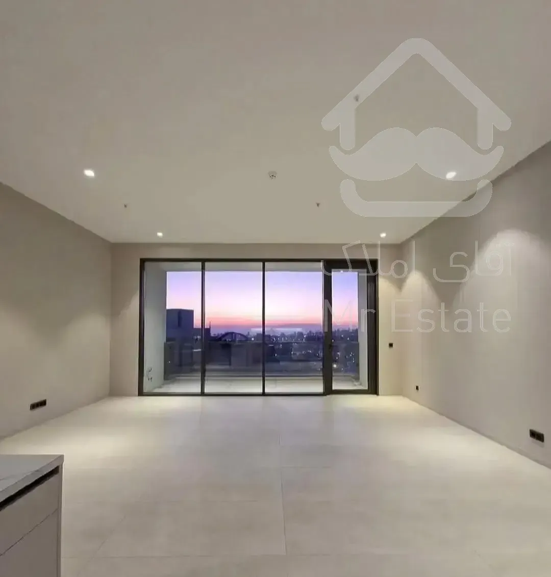 106متر /غرق نور/خوش نقشه