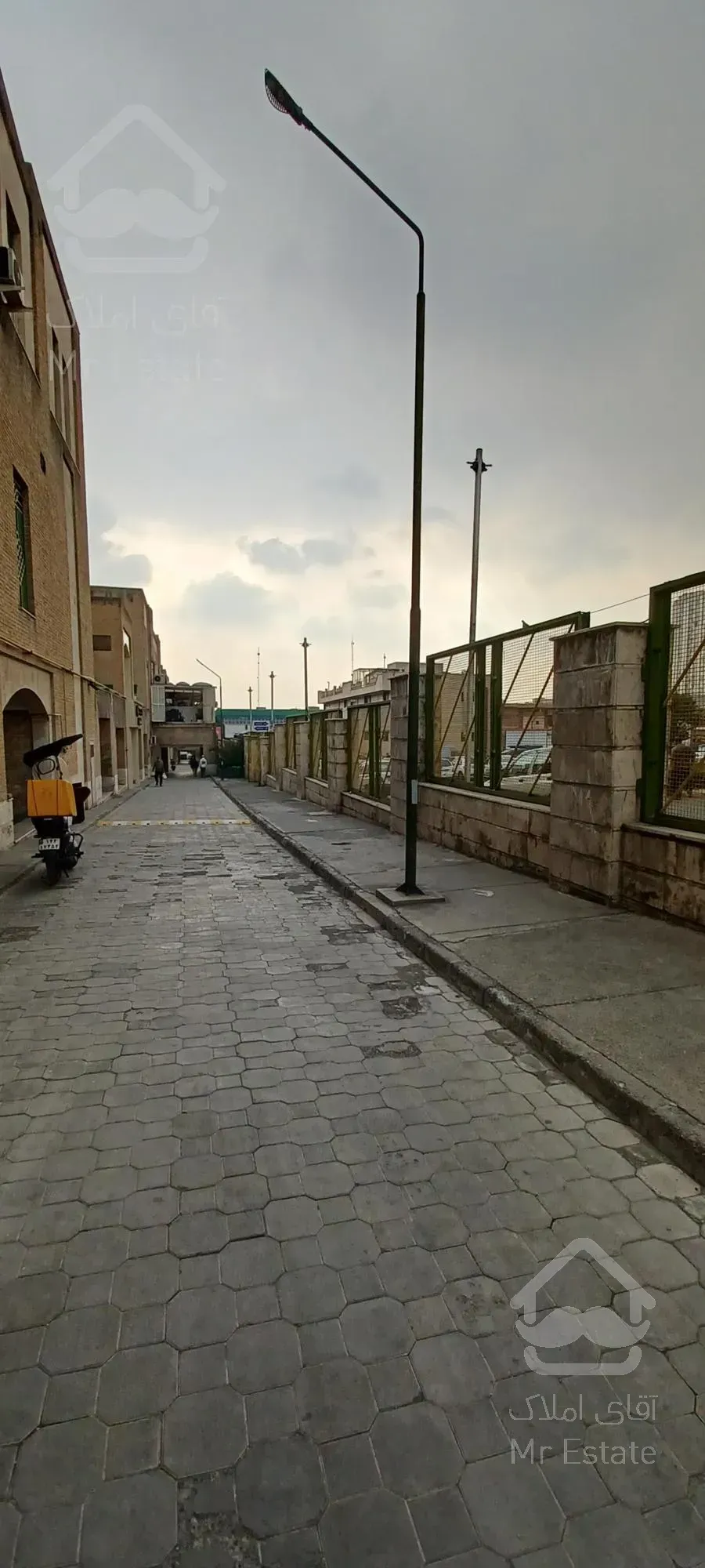 فروش مغازه صادقیه بازار سنتی