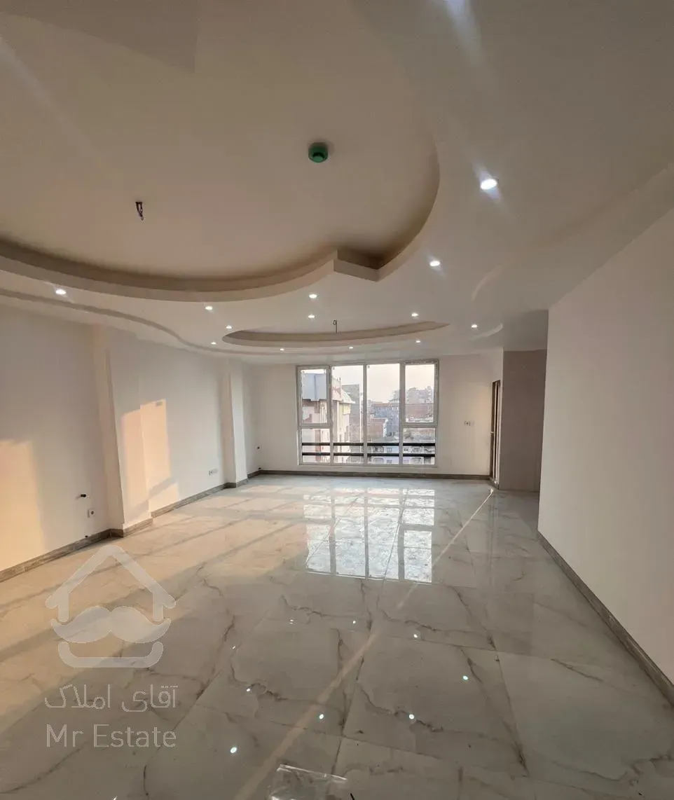 ۱۱۱متری اتوکاپ تک واحدی سه خواب صفر