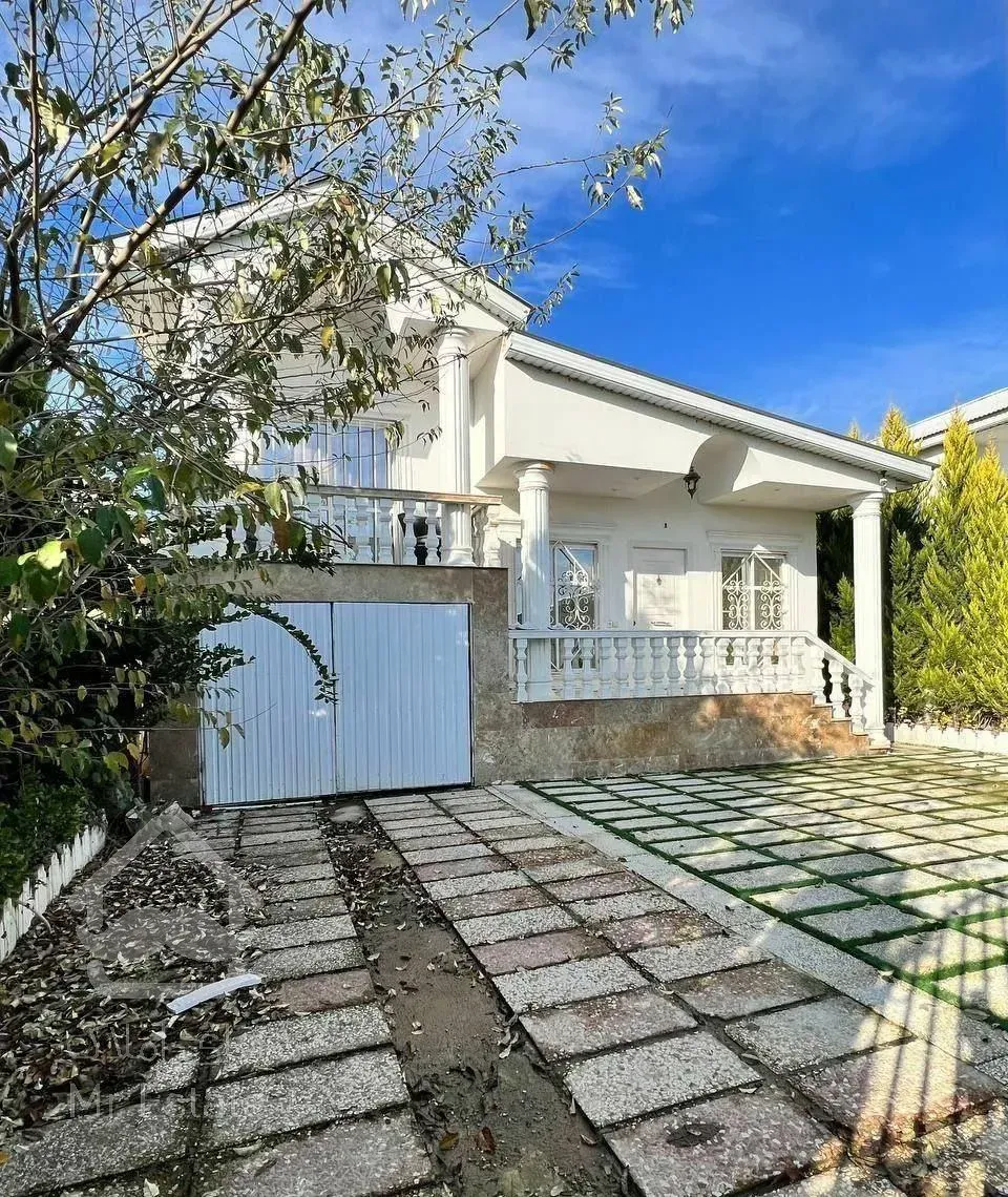 نیم پیلوت /مبله کامل/شهرکی