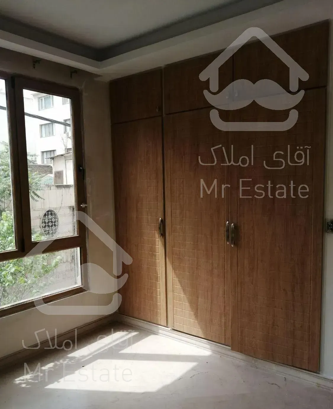 ۶۰ متری نوساز در میرداماد