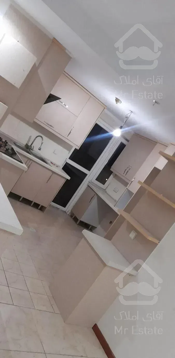 آپارتمان دو خوابه تخلیه دریاچه خلیج فارس