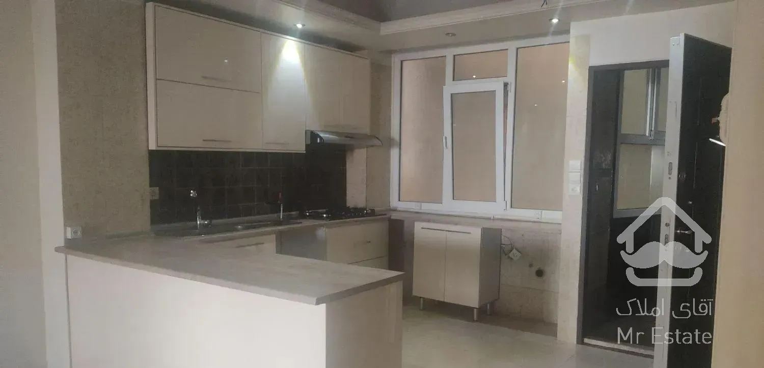 آپارتمان 85 متری / دو خواب / سعادت آباد