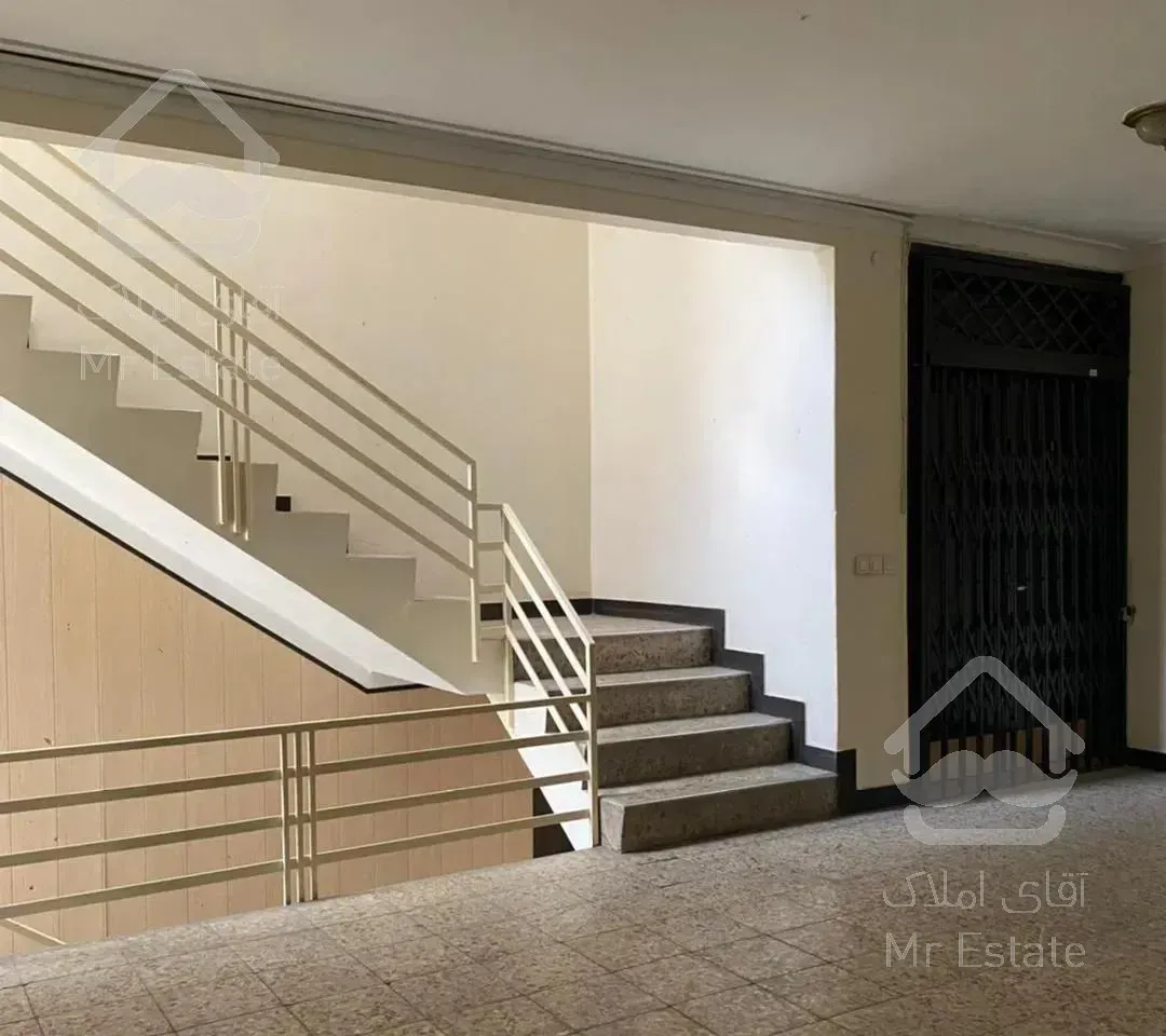 آپارتمان،۱۵۵متر،نزدیک خ کریمخان