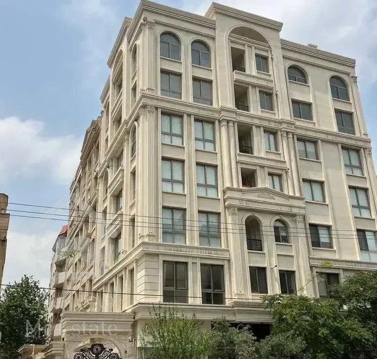 رهن و اجاره ۱۷۰متری قبل فرهنگ فول مستغلاتی