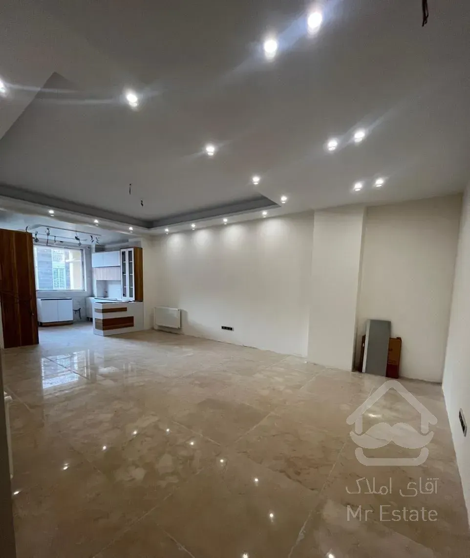 خیابان دوم نیروهوایی / ۹۶ متر فول امکانات