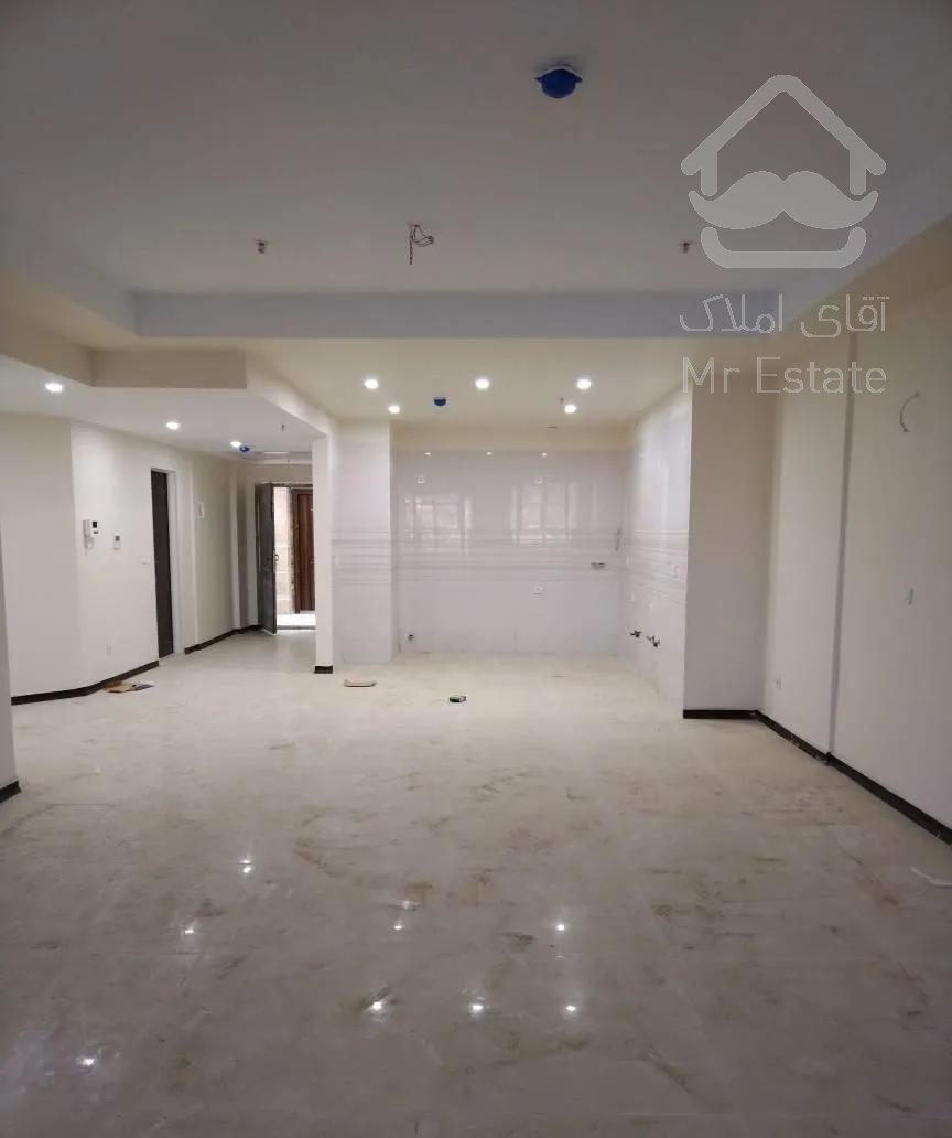 آپارتمان نوساز، محدوده پروژه عقاب، برج سفید