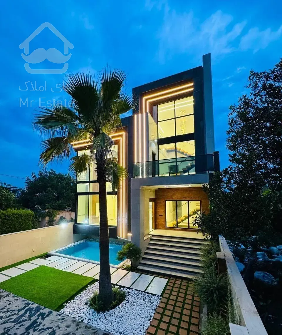 ویلاهوشمند۳۴۰متری/نوار جنگلی.استخردار/سندرسمی