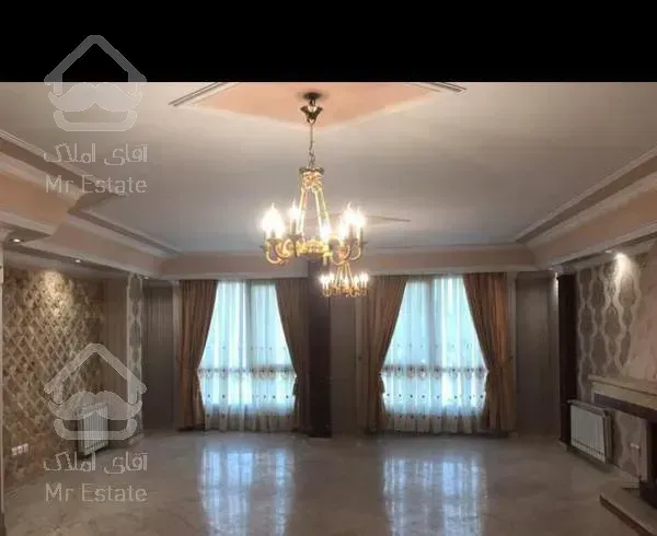 ۱۸۵متر۳خ با۷۵مترحیاط اختصاصی و۱۰مترپاسیو