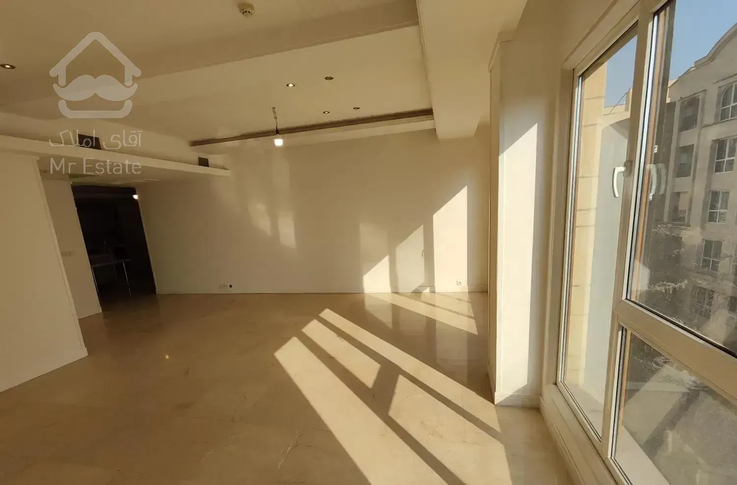 فرمانیه آبکوه ۱۵۰ متر فول امکانات غرق نور