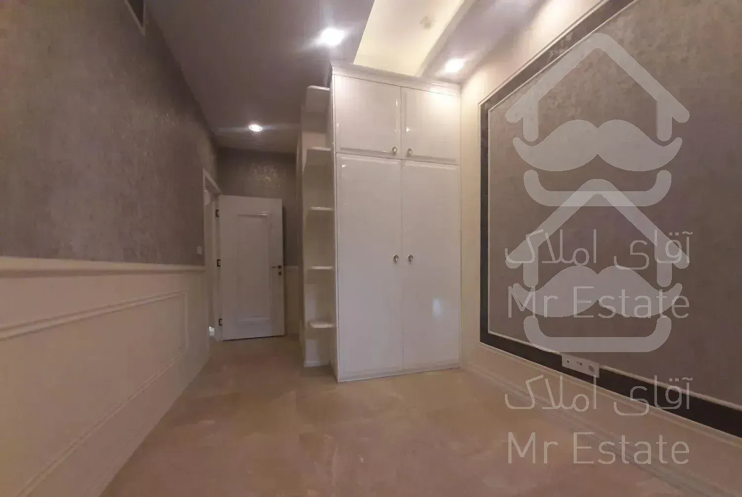 آپارتمان/ ونک /155متر/ 3 خواب /2 پارکینگ