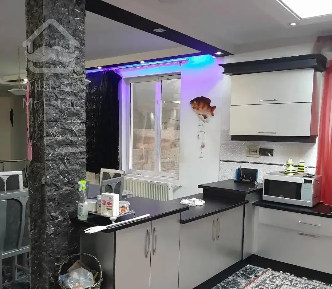 ۱۰۷ متری پرستار