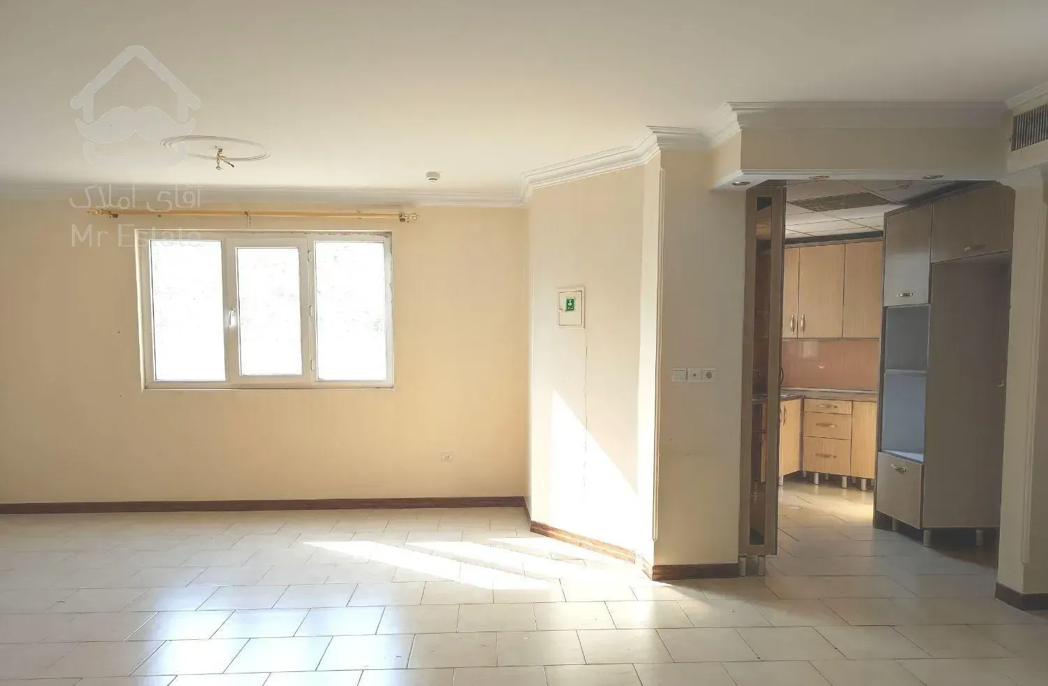 آپارتمان ۱۱۰ متری دو خوابه شهرک علوم پزشکی