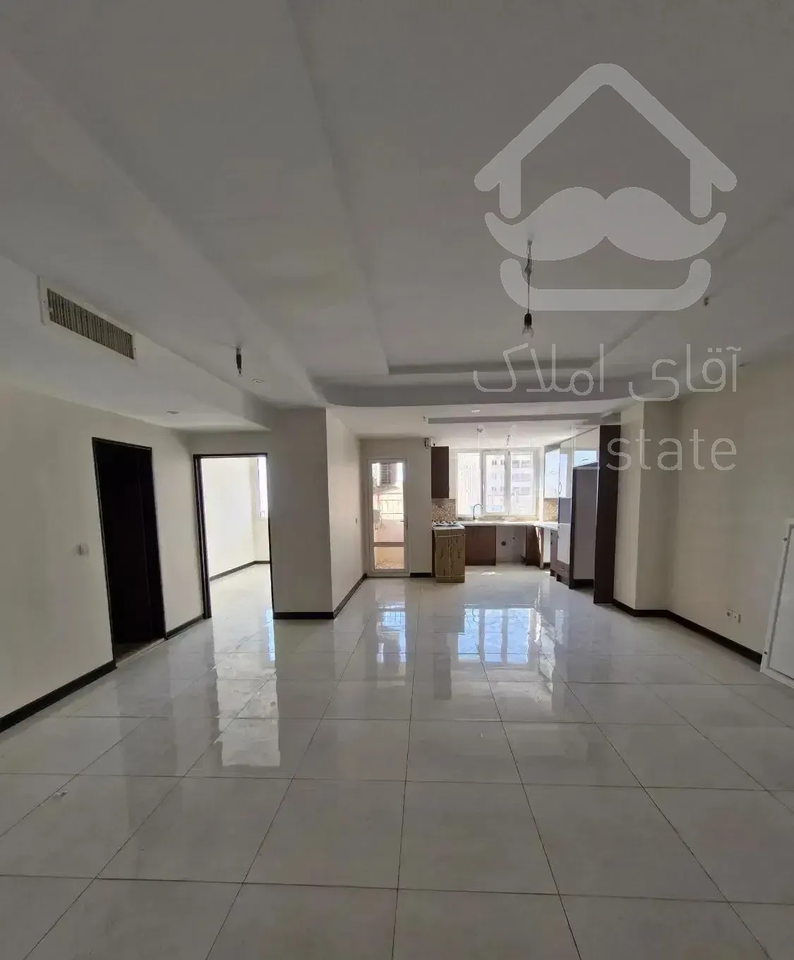 ۸۲متر/کم واحد/ طبقه همکف/۲کله نورگیر/ بلوار تعاون