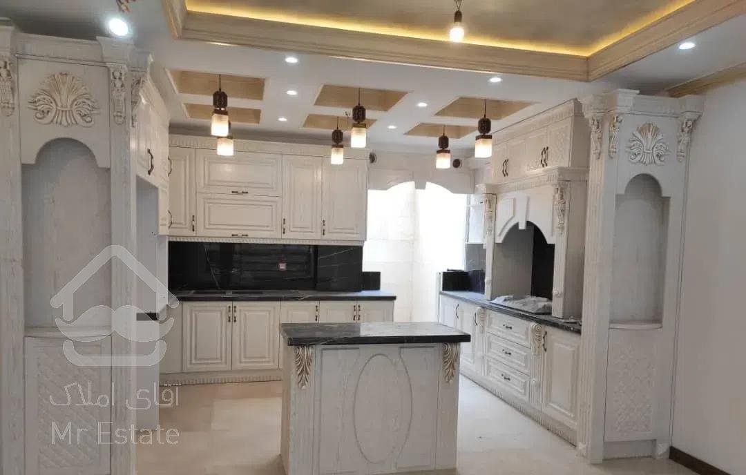 آپارتمان ۹۰ متری ، باکس پونک/تراورتن کم واحد