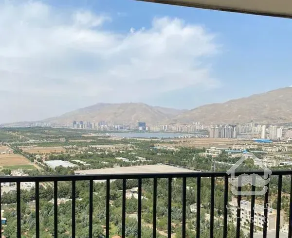 آپارتمان کوهک/۱۴۰متر/۳خواب+۱مستر