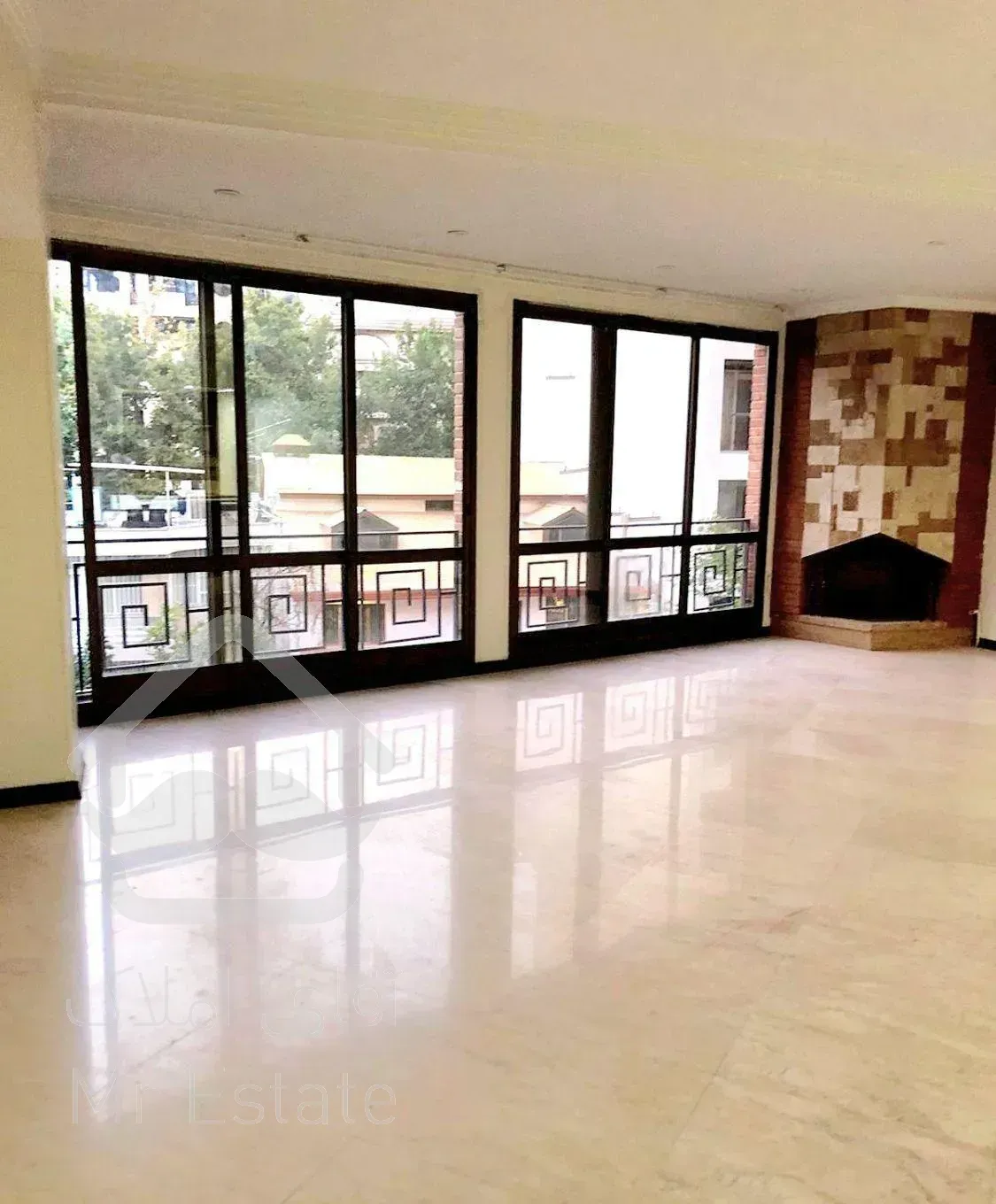 دروس قلهک/۱۵۵متر۳خواب‌/طبقه۲کم‌واحد بازسازی‌شده