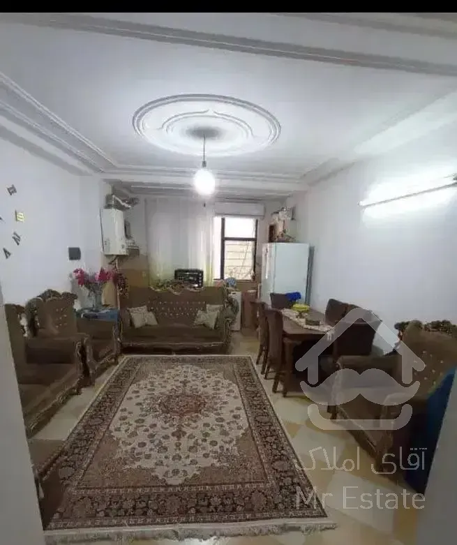 چند قدمی استخر گلستان ۷ تک واحدی