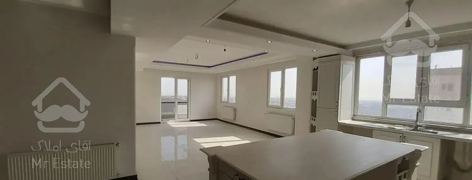 برج ۱۰۰متر چشم انداز کوهستان شریف منطقه ۲۲