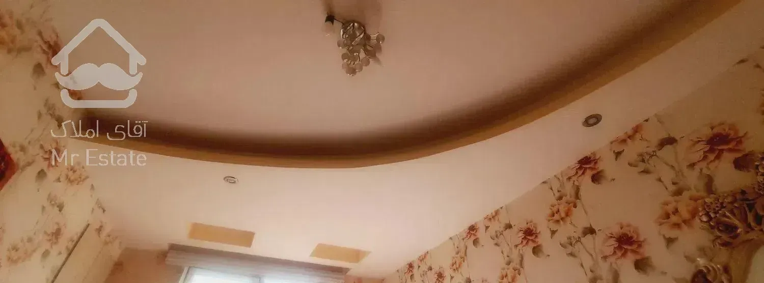 اپارتمان ۱۳۰متری