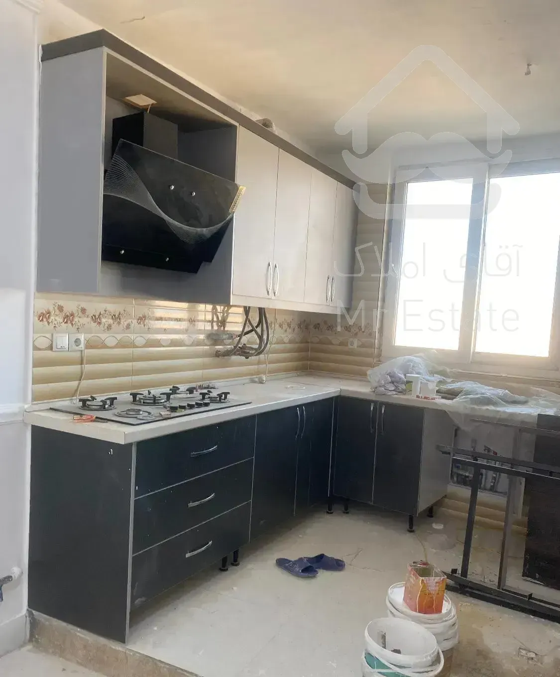 واحد اجاره ای تجاری مسکونی داخل شهر