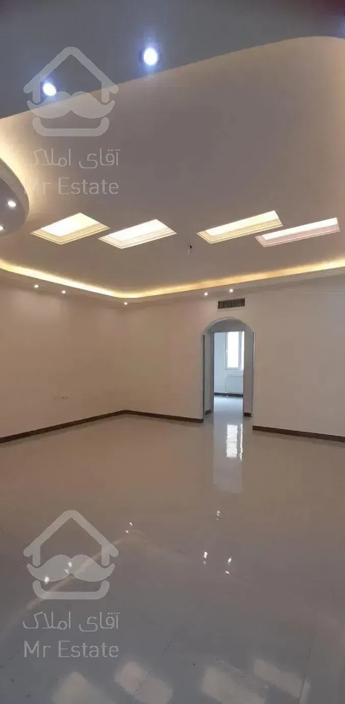 ۹۰ متر/ ۲خواب / فول امکانات  (  نوساز  )