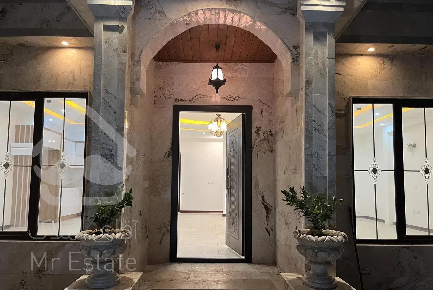 ویلا نوساز استخر نما سنگی سند شش دانگ ۱۸۰ متری