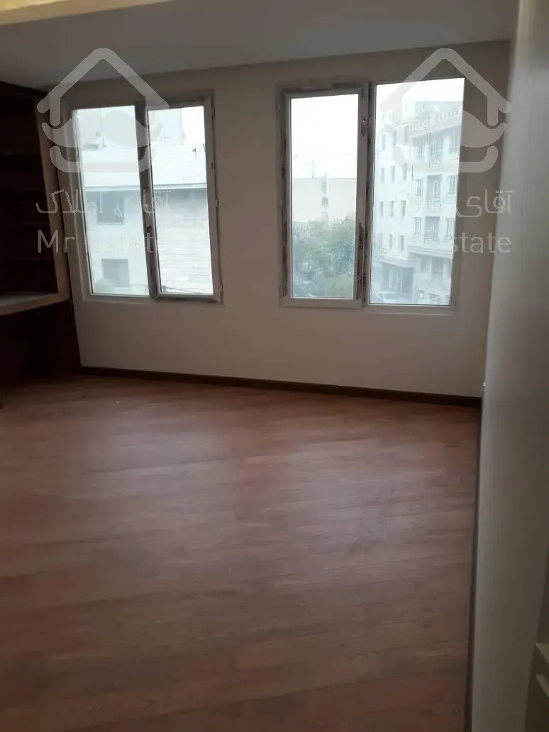 144 متر / سه خواب /شمال مرزداران / کلید نخورده