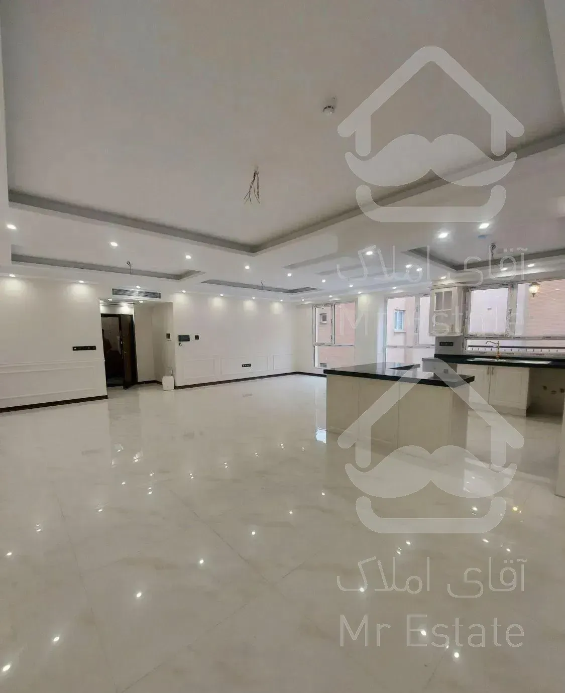 سهروردی شمالی/کلید نخورده          145مترخوش نقشه