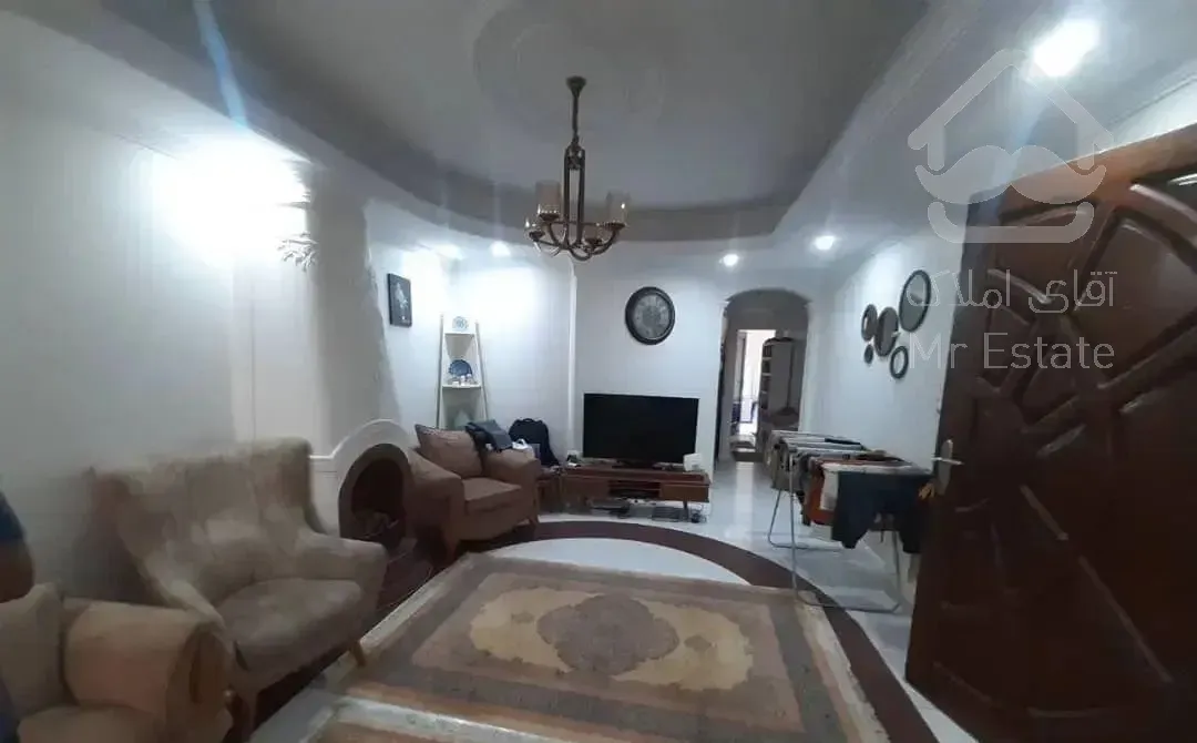 ۹۰ متر۲ خواب تکواحد با پارکینگ