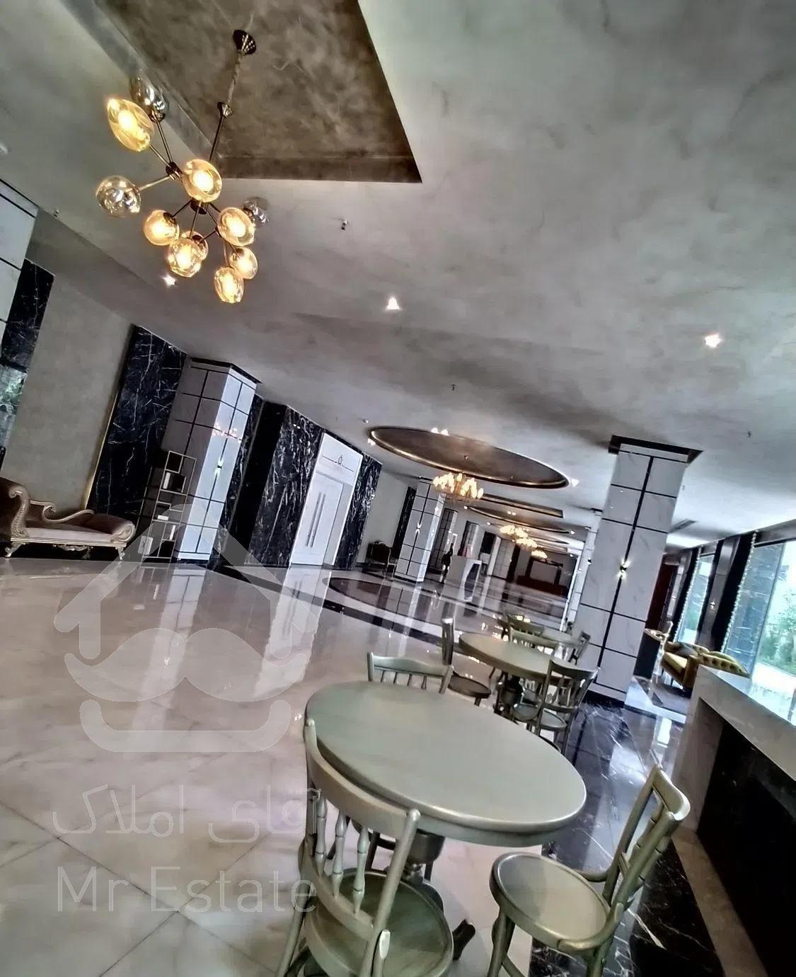 106متر دو خواب بزرگ /نور گیر  /بدون پرتی